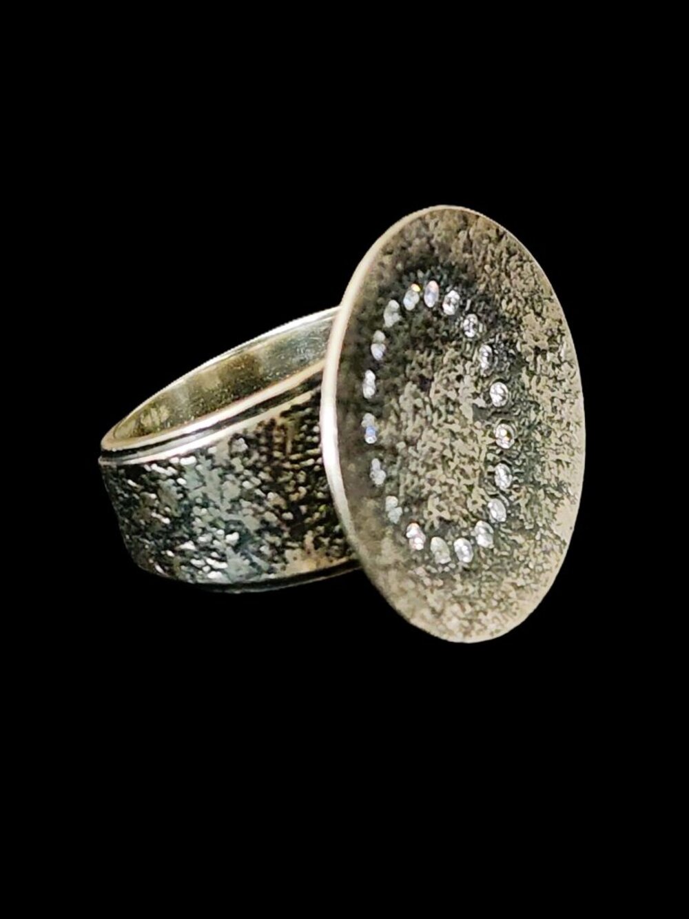Silpada Retired Sterling Silver & CZ Wide Band Cosmic Disc Statement Ring R197